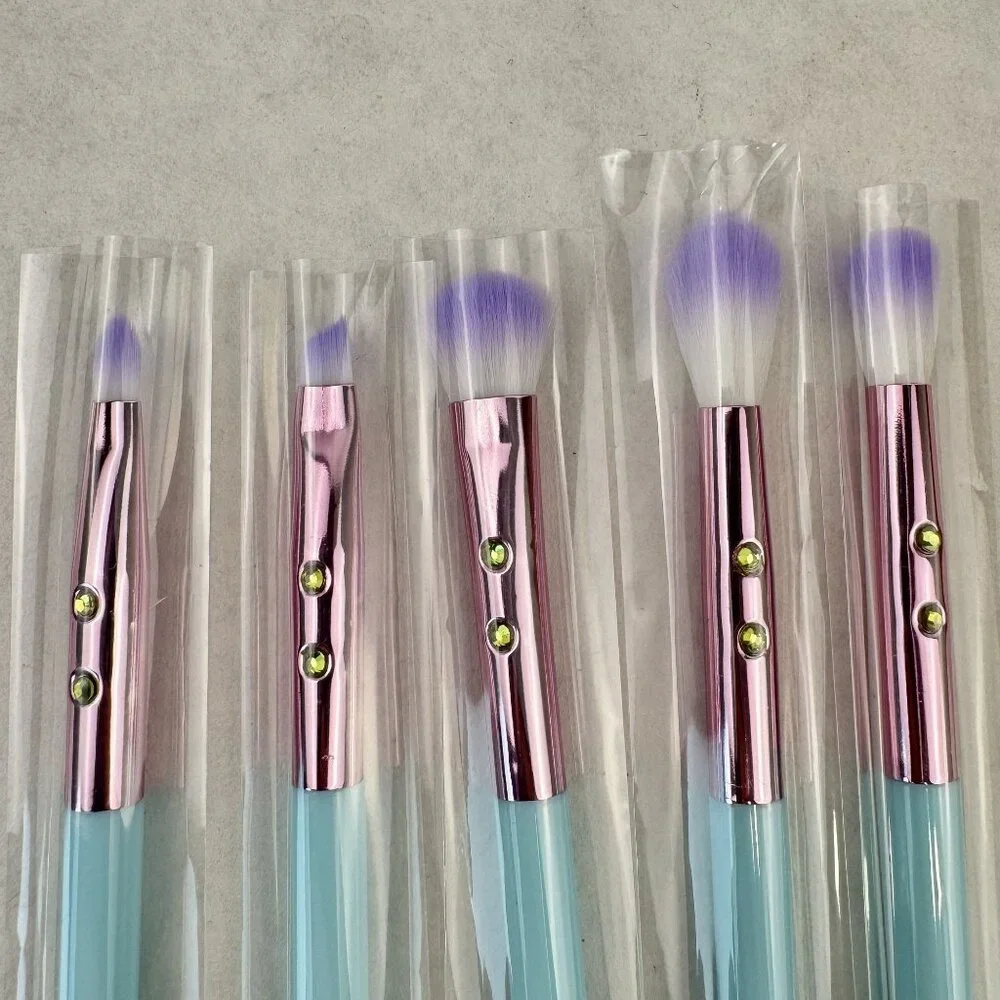 Slmissglam 5-Piece Ombre Eye Makeup Brush Set Stay Sparkly Ultra-Soft Aqua NEW